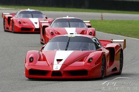  Ferrari FXX DƬ D 